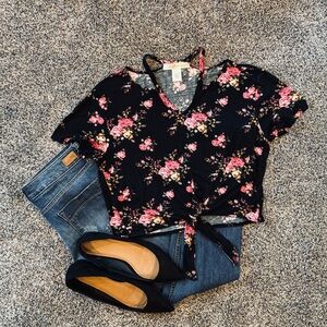 Elegant Floral V-Neck Blouse